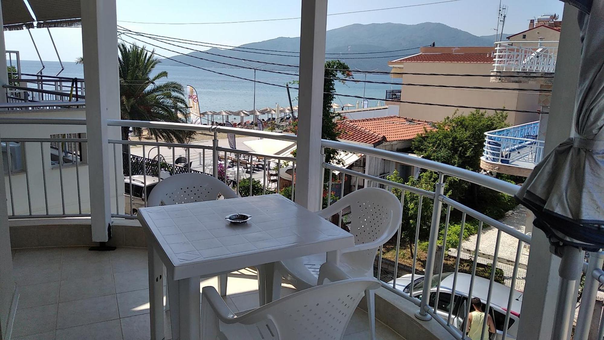 Angie'S Summertime Βρασνά Εξωτερικό φωτογραφία